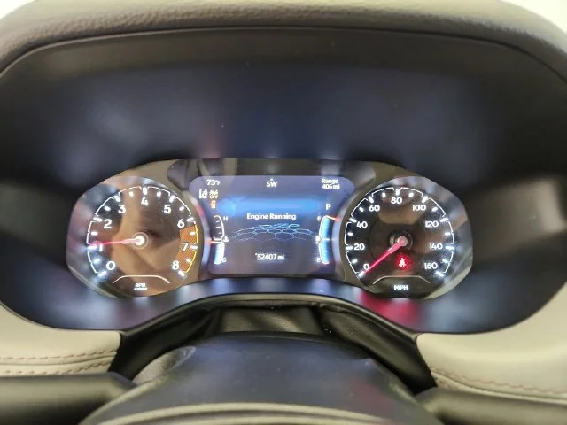 Used 2024 Metallic Jeep Limited image 13