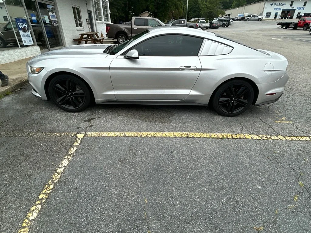 Used 2016 Silver Ford EcoBoost Premium image 3
