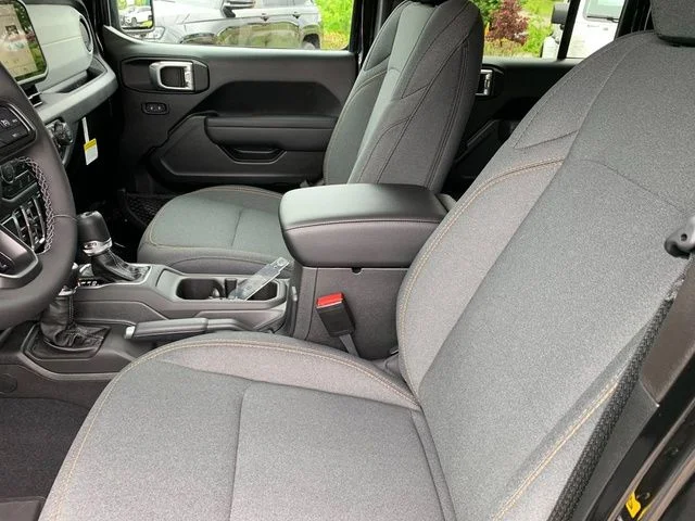 New 2026 Black Clearcoat Jeep Sport S image 12
