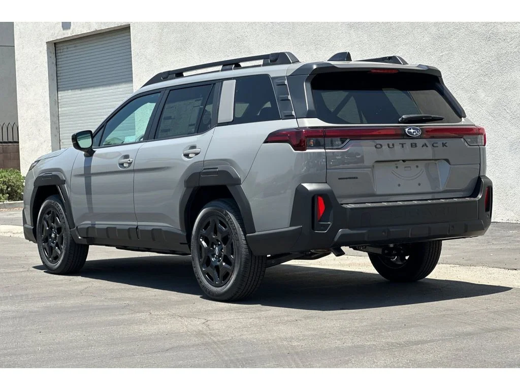 New 2026 RIVER ROCK PEARL Subaru Limited image 5