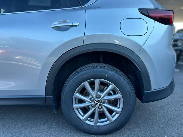 Used 2023 Silver Mazda 2.5 S Preferred Package image 10