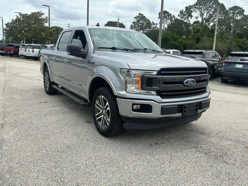 Used 2020 Silver Ford XLT image 22