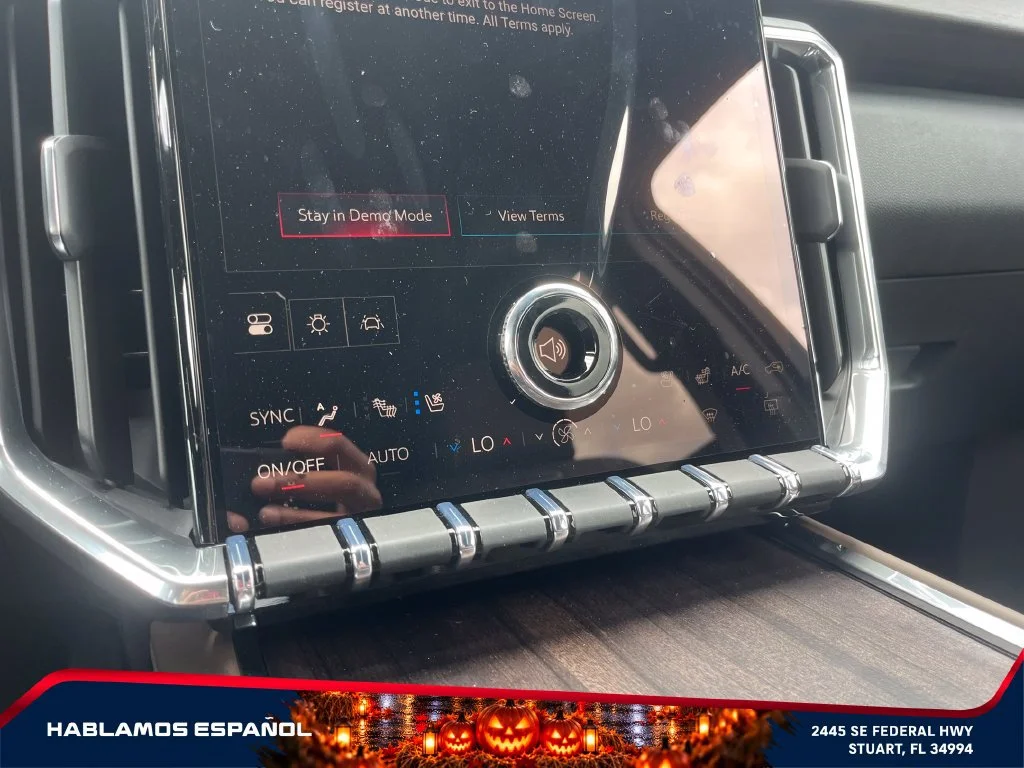 New 2026 Ebony Twilight Metallic GMC Denali Ultimate image 30