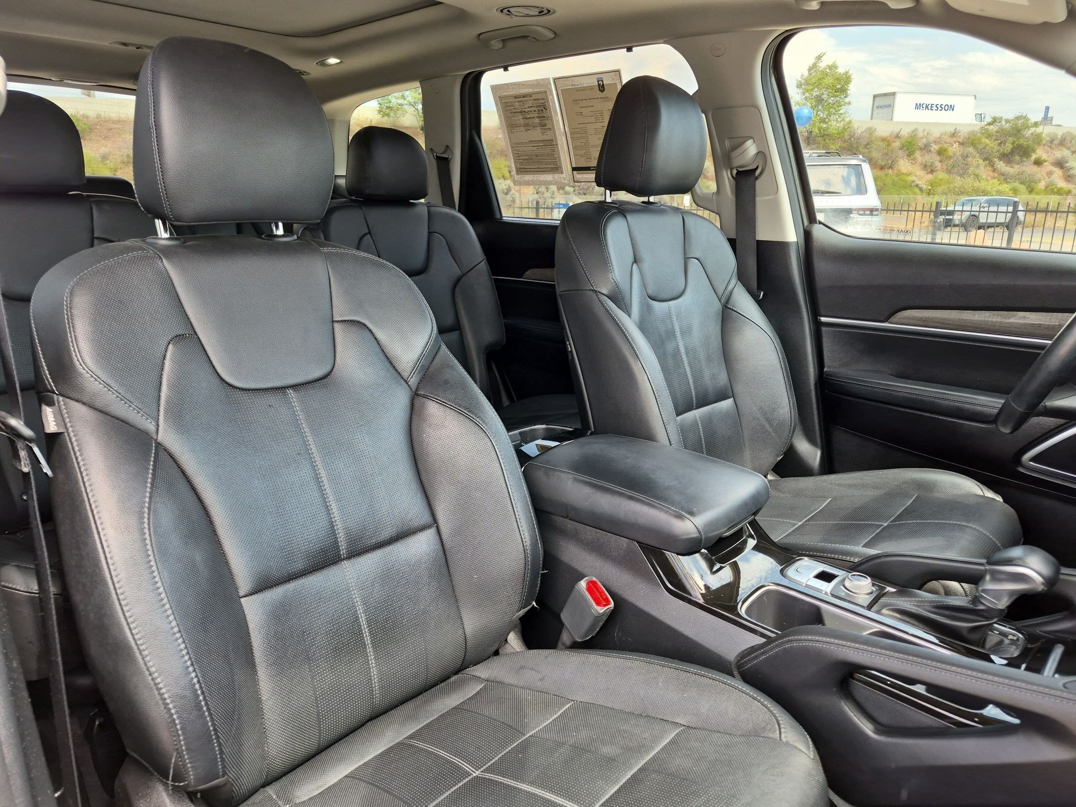 Used 2020 Dark Moss Kia SX image 30