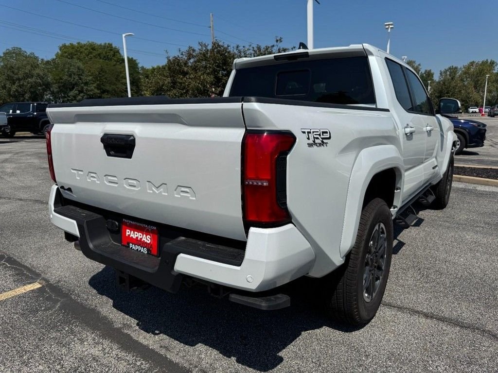 New 2026 Wind Chill Pearl <sup>1</sup> Toyota  TRD Sport image 3