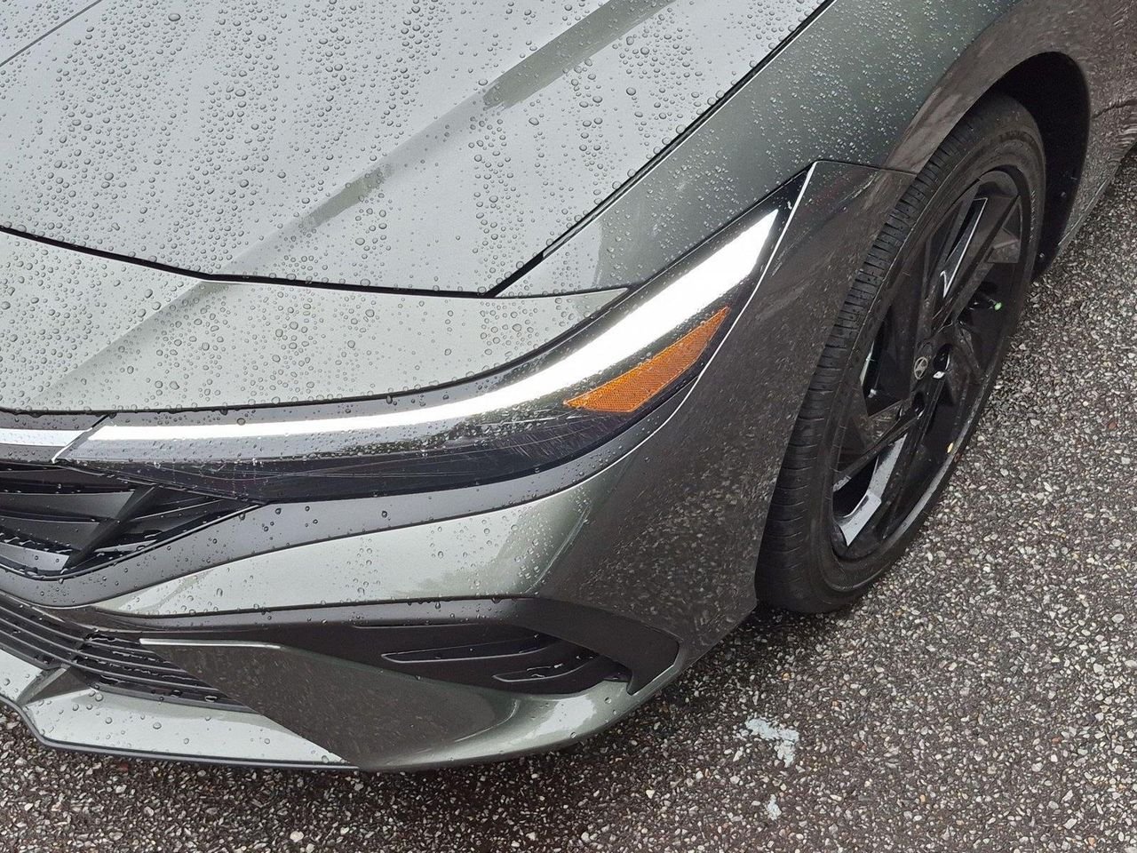 New 2026 Amazon Gray Hyundai SEL Sport Plus image 9