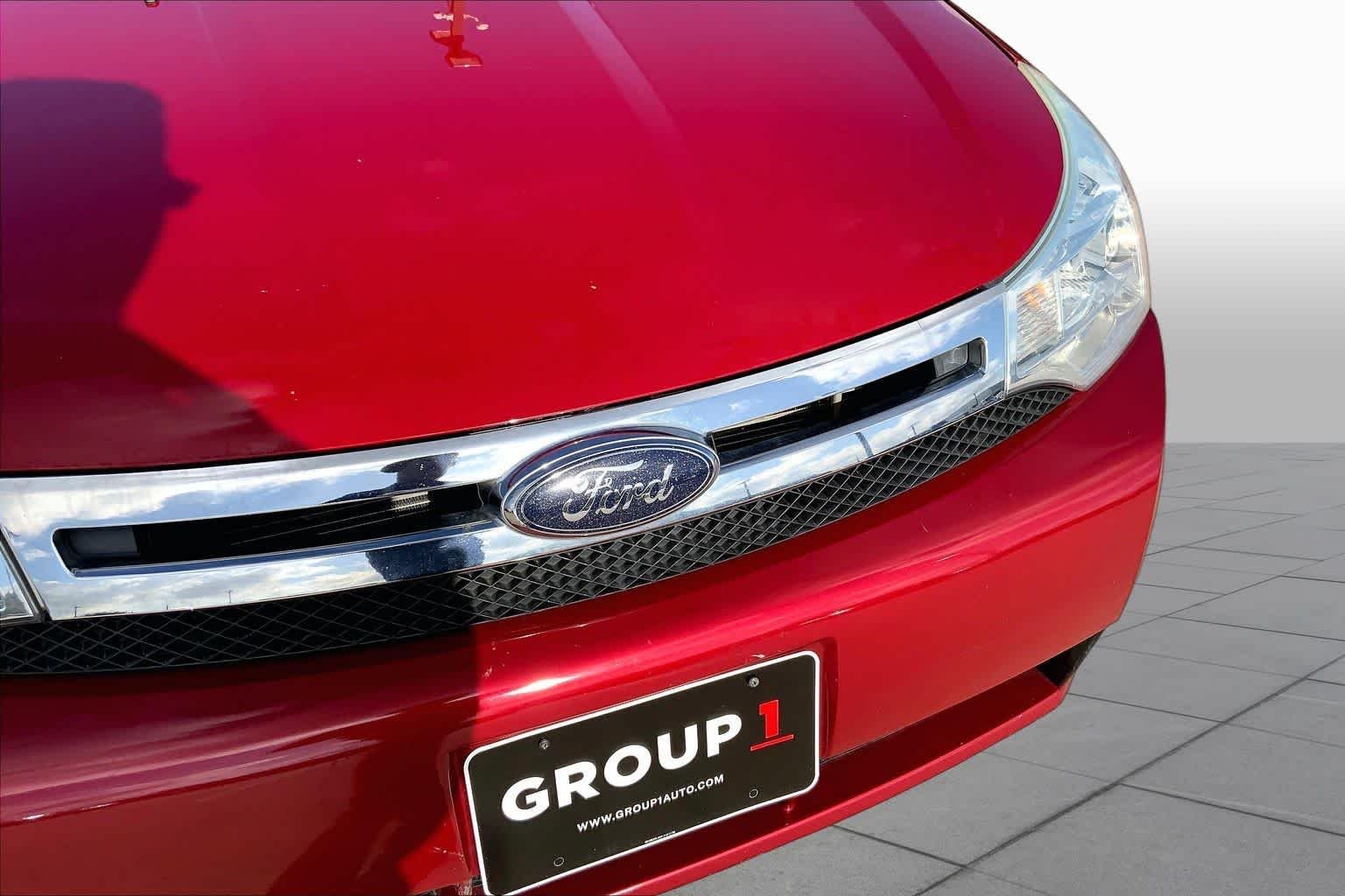 Used 2010 Sangria Red Metallic Ford SE image 27