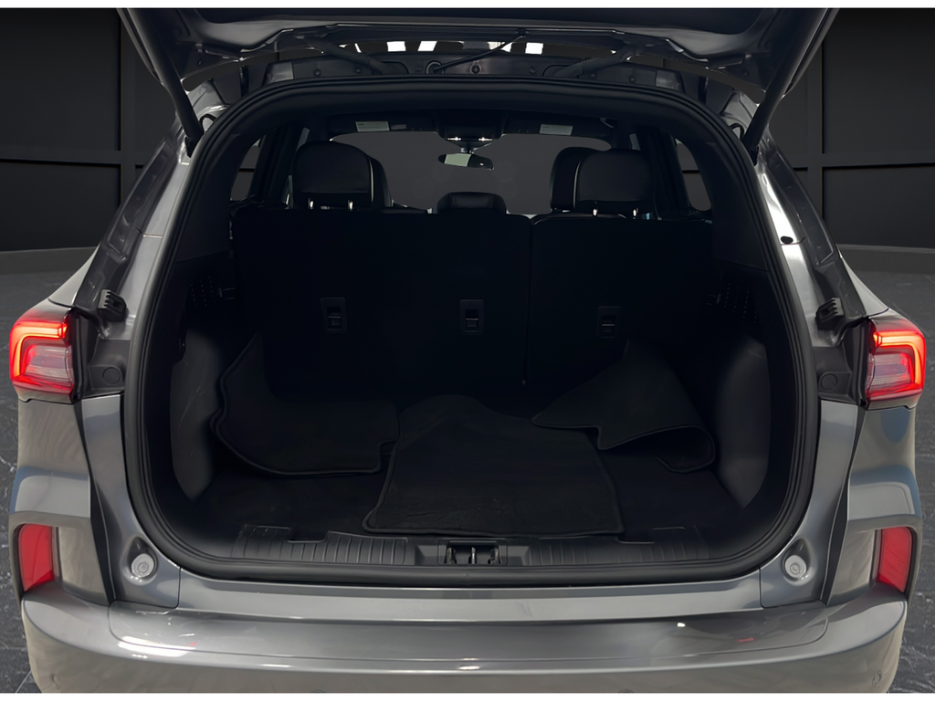 Used 2024 Carbonized Gray Metallic Ford ST-Line image 25
