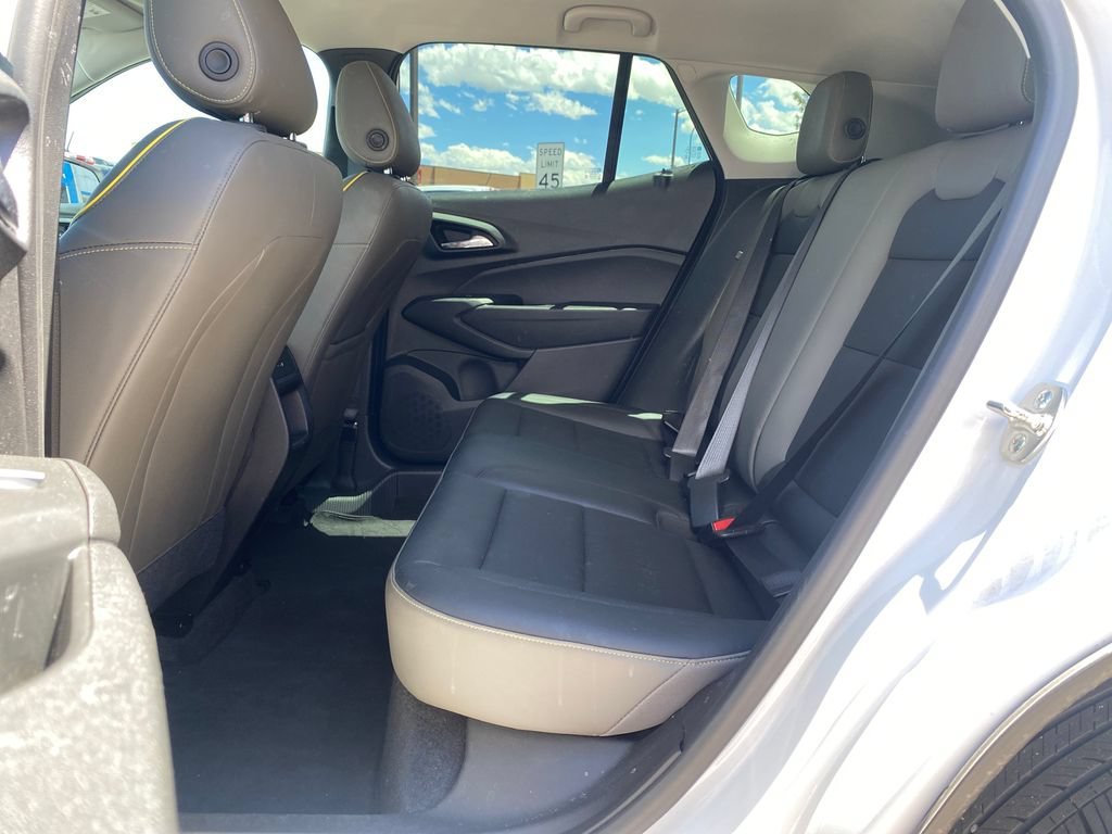 Used 2025 Summit White Chevrolet ACTIV image 21
