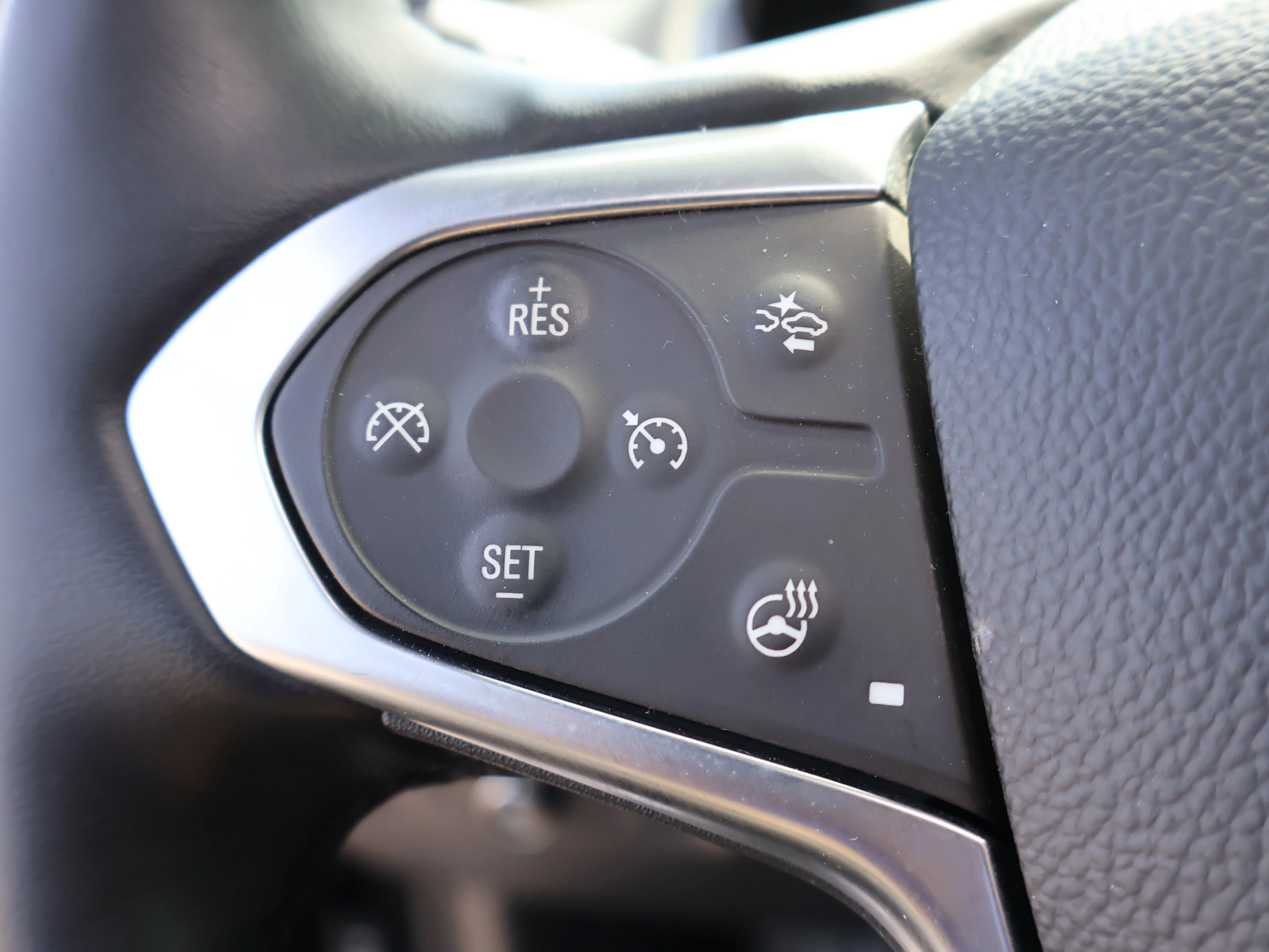 2023 Chevrolet Traverse Premier - Photo 36