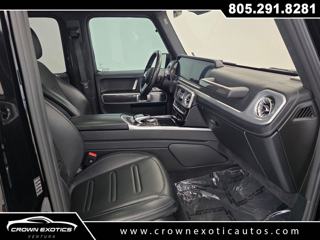Used 2023  Mercedes-Benz G 550 image 15