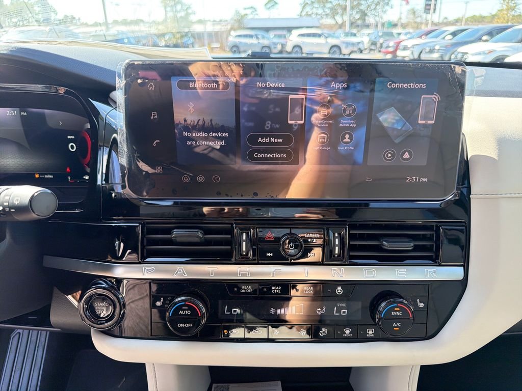 New 2026 Nissan Pathfinder SL 4D Sport Utility