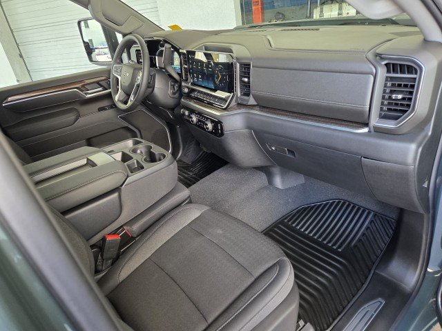 2026 Chevrolet Silverado 3500 HD LT - Photo 46