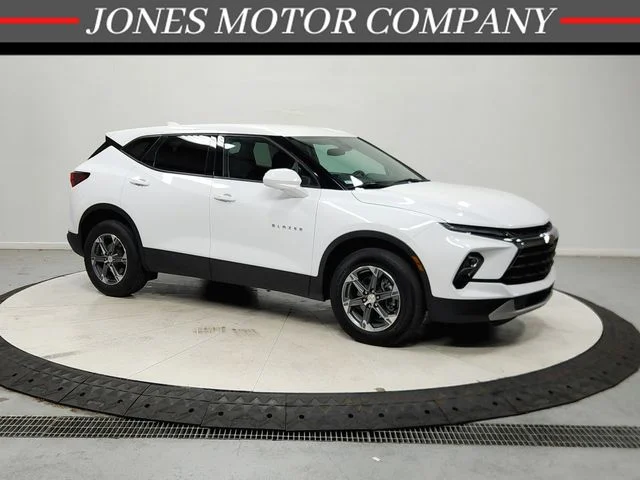 2025 Chevrolet Blazer LT
