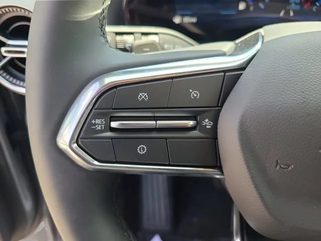 New 2027 Sterling Gray Metallic Chevrolet LT image 25