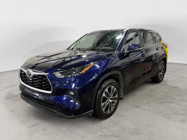 2025 Toyota Highlander XLE