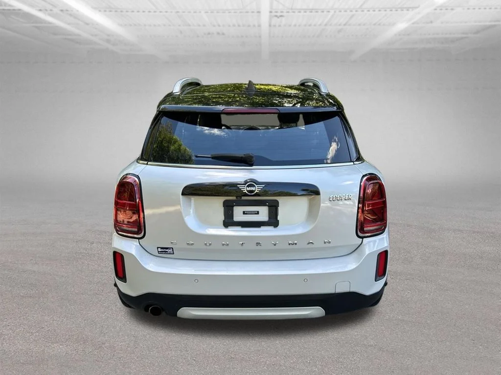 Used 2021  MINI Oxford Edition image 4