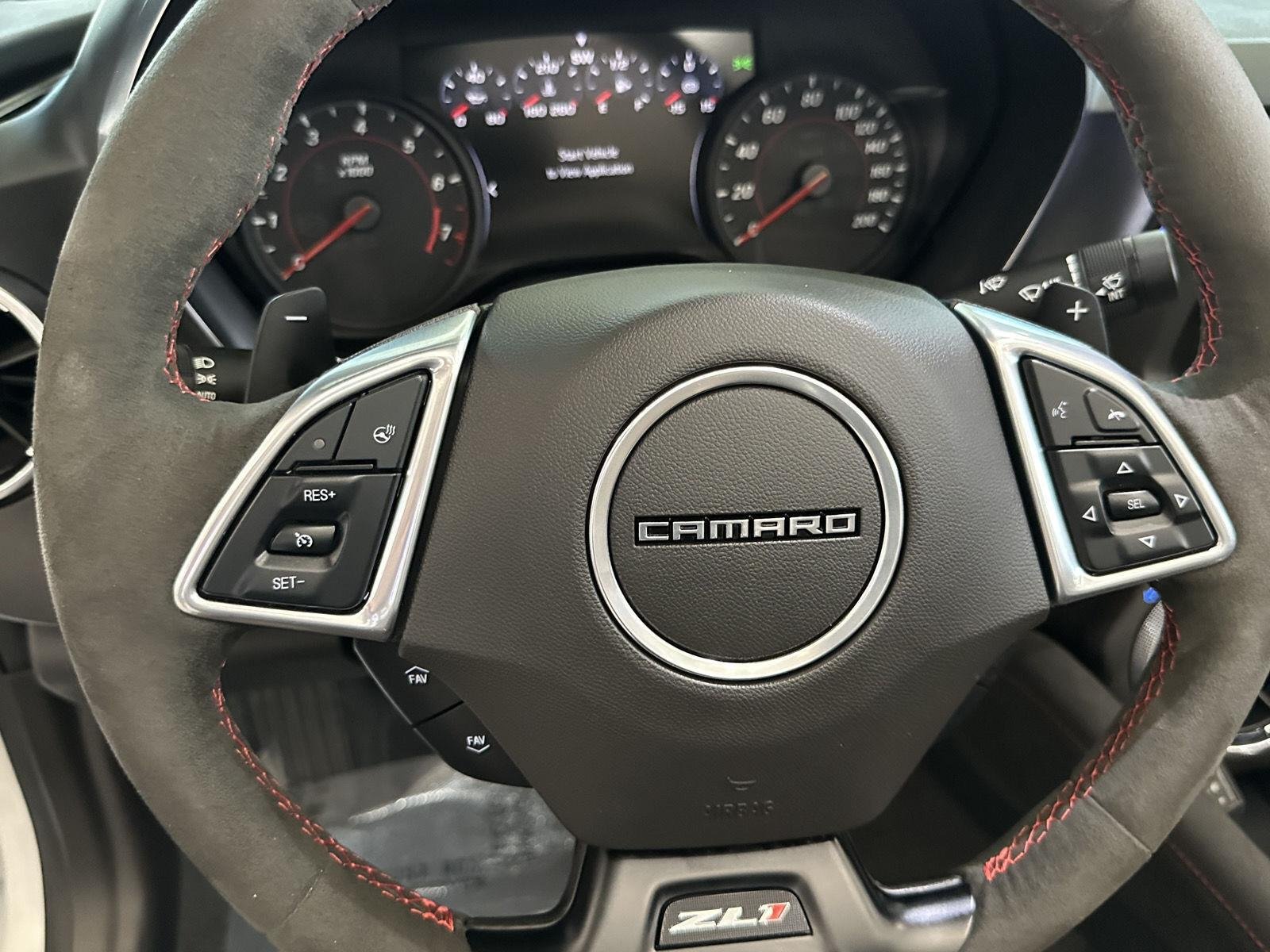 2022 Chevrolet Camaro ZL1 - Photo 30