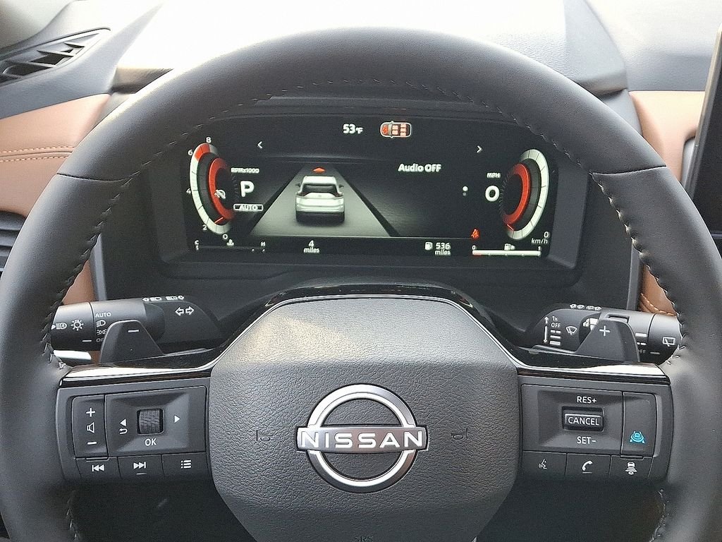 New 2026 Black Nissan Platinum image 3