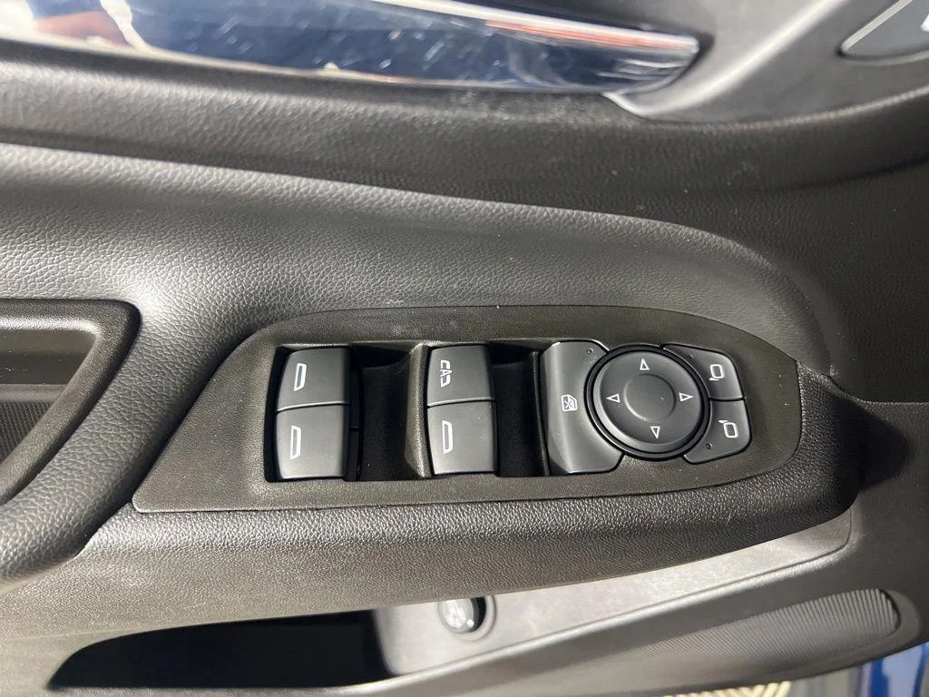 Used 2020 Pacific Blue Metallic Chevrolet LT image 14