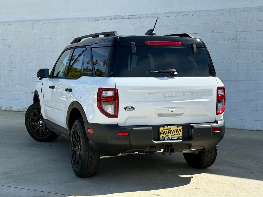 New 2026 Oxford White Ford Badlands® image 4