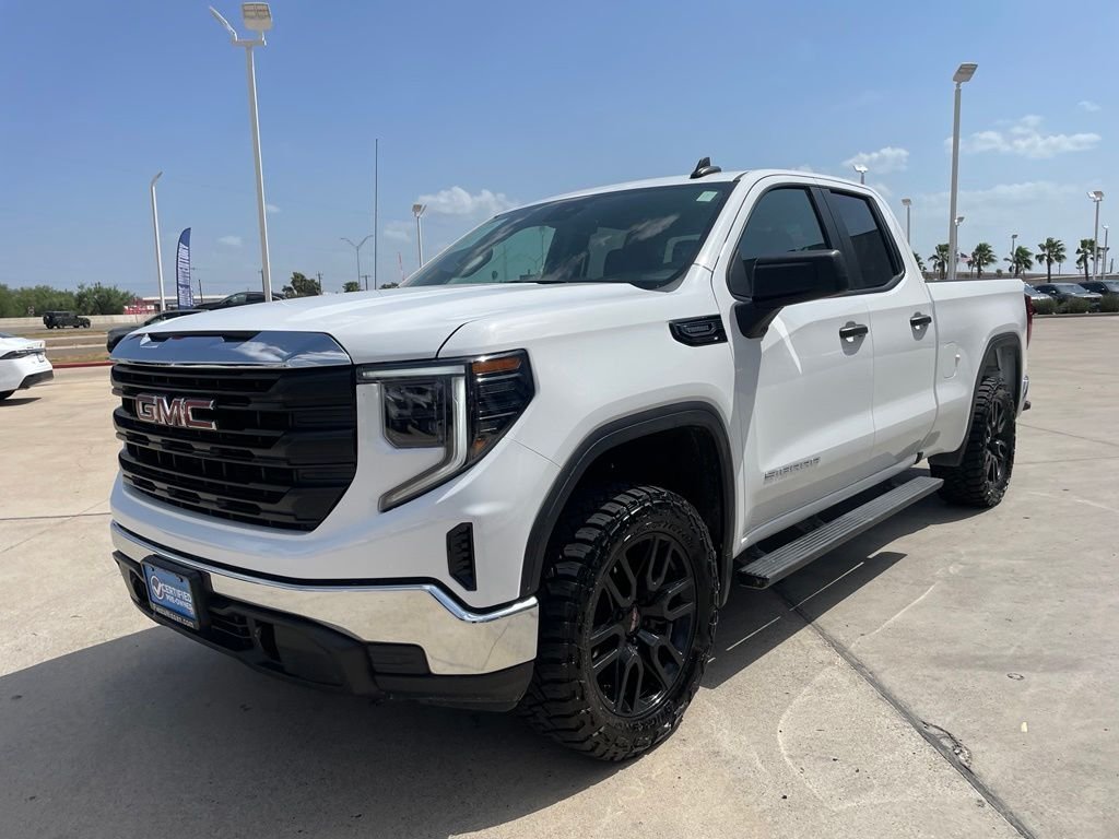 Used 2025 White GMC Pro image 3