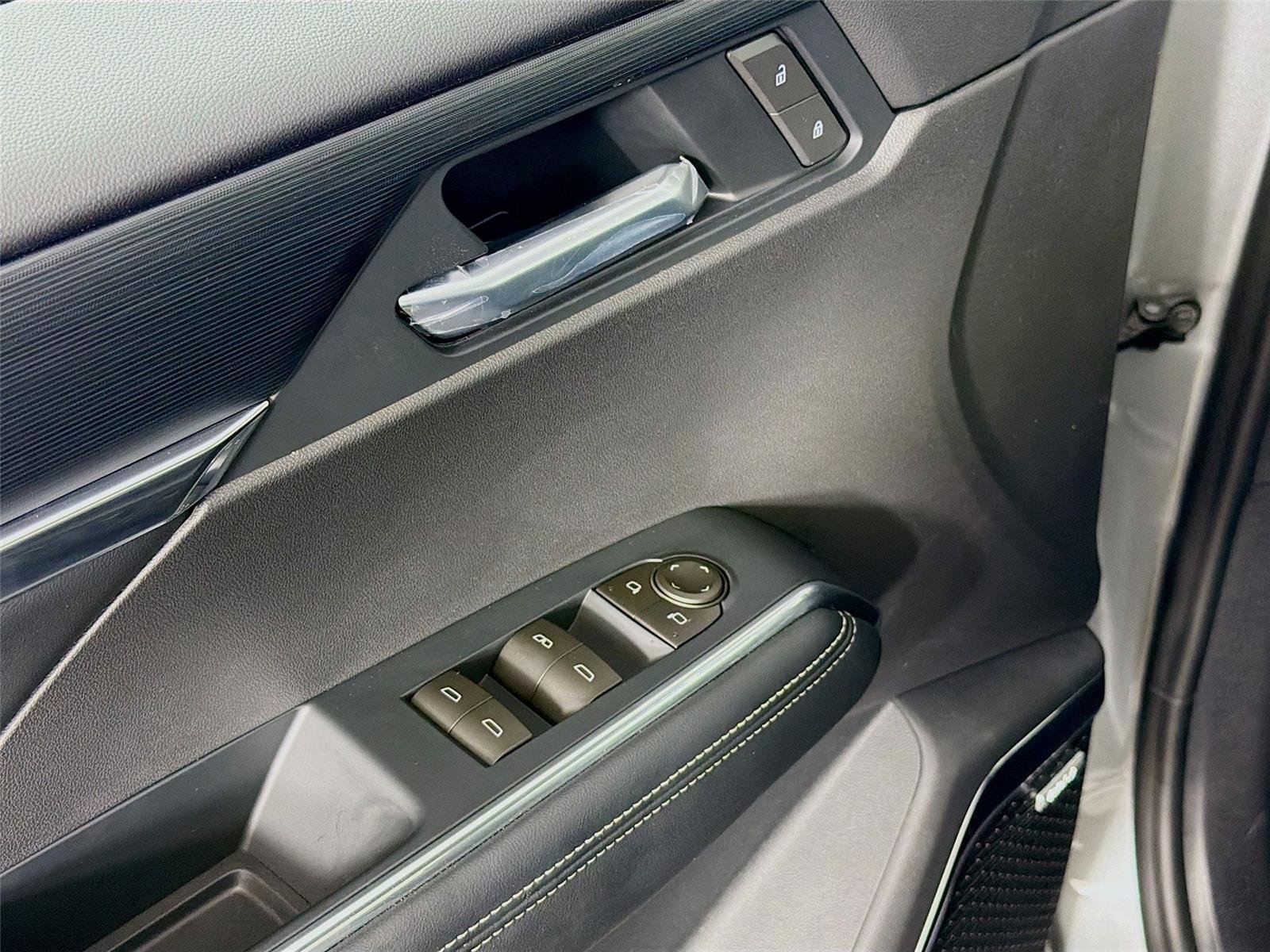 2026 GMC Acadia Elevation - Photo 19