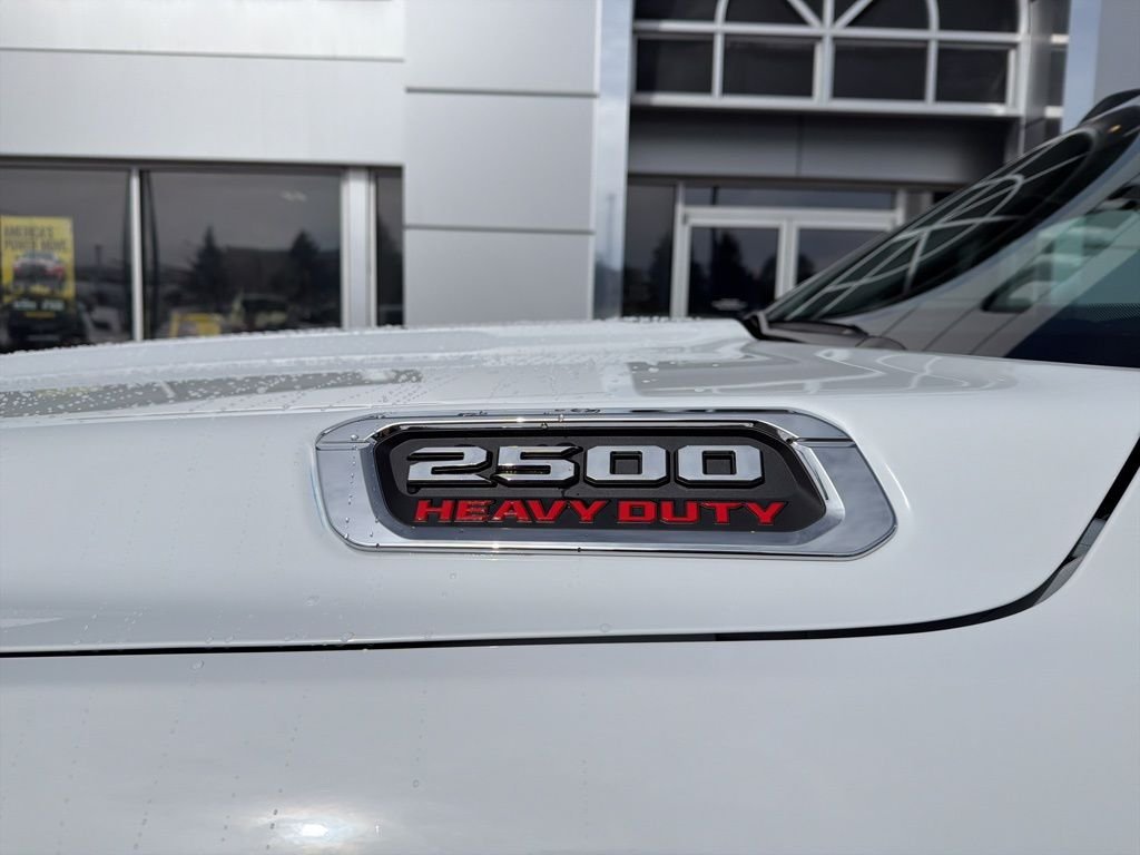 New 2026 Bright White Clear-Coat Exterior Paint RAM Laramie image 14