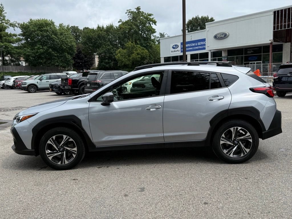Used 2024 Ice Silver Metallic Subaru Premium image 5