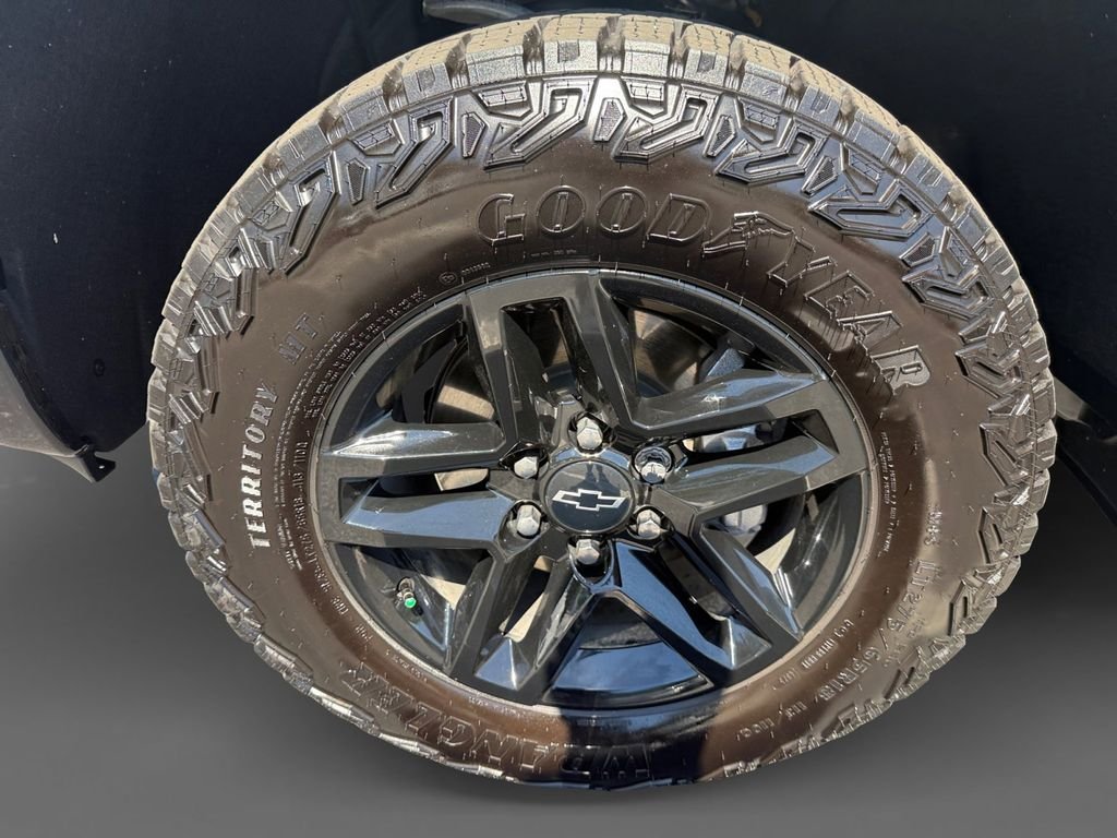 Used 2026 Gray Chevrolet Custom Trail Boss image 14
