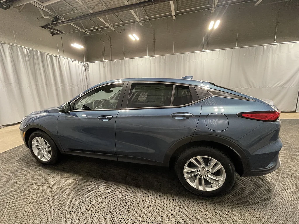 New 2026 Ocean Blue Metallic Buick Preferred image 9