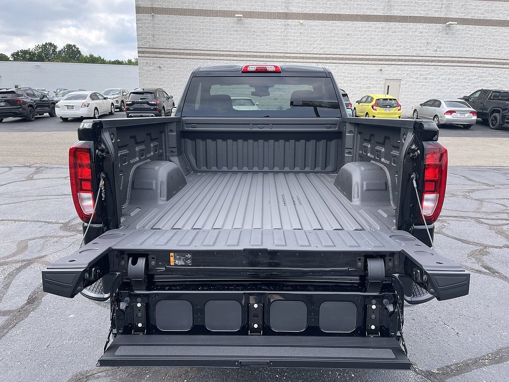 2026 GMC Sierra 1500 Pro - Photo 11