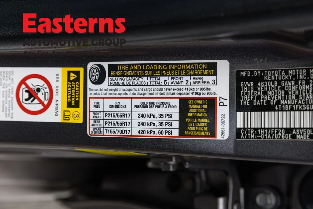 Used 2016 Gray Toyota SE image 34