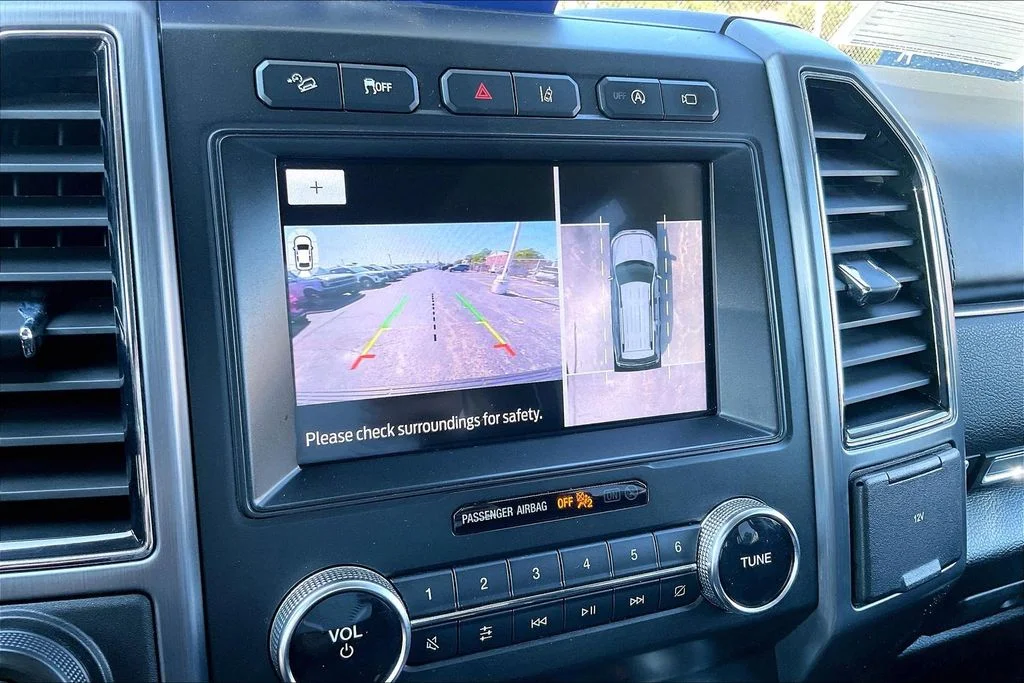 Used 2020 Gray Ford Platinum image 20