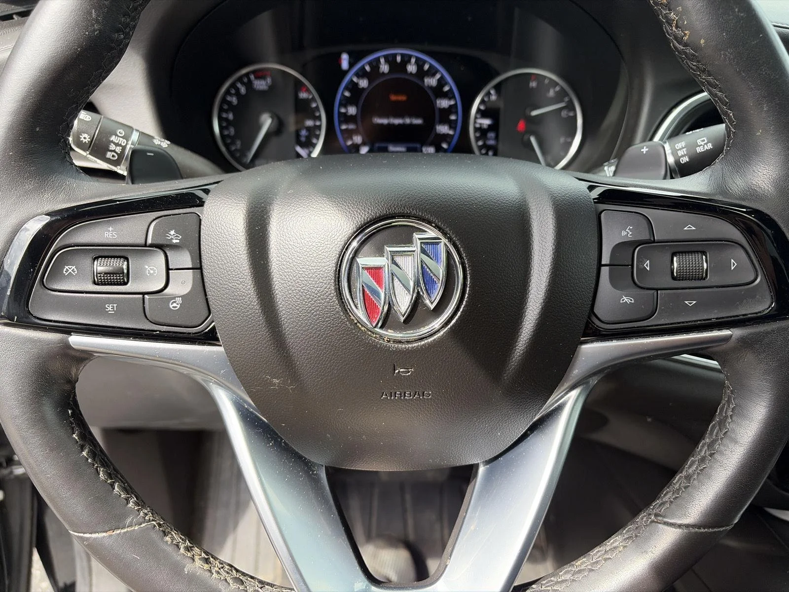 Used 2023 Ebony Twilight Metallic Buick Avenir image 18