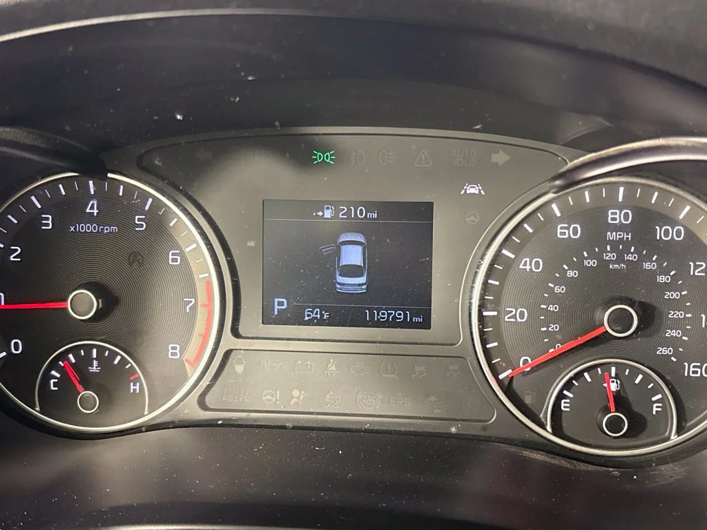 Used 2019 Blue Kia LX image 34