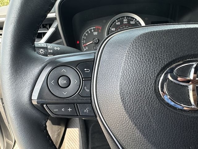 Certified Used 2022 Silver Toyota SE image 25