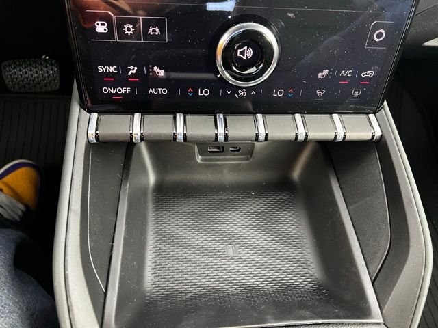 2026 GMC Terrain AT4 - Photo 25