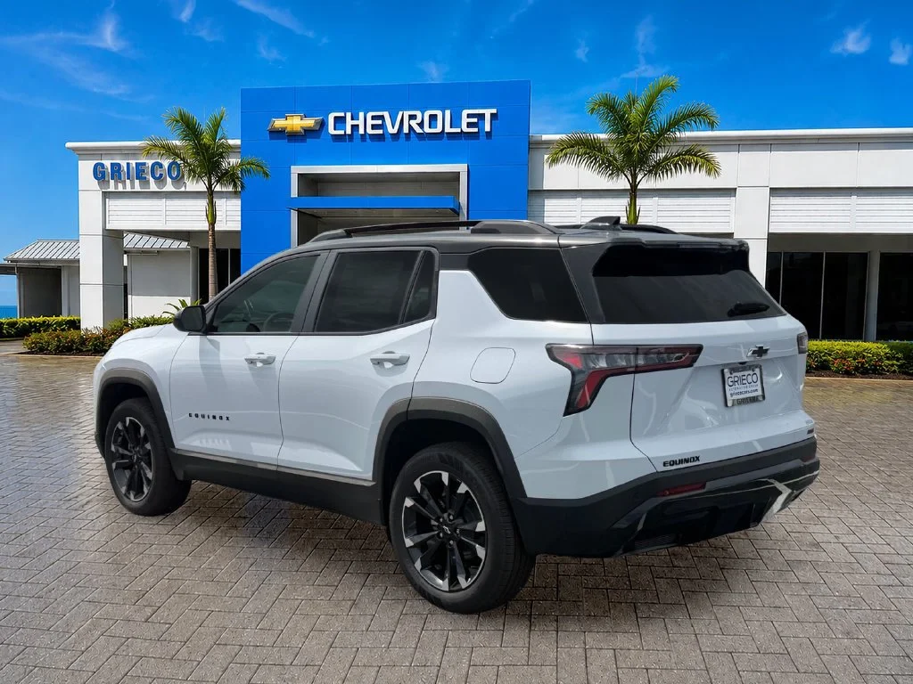 New 2027 Polar White Tricoat Chevrolet RS image 5