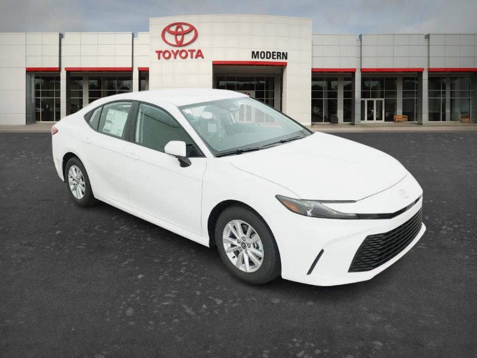 New 2026 Ice Cap Toyota LE image 17