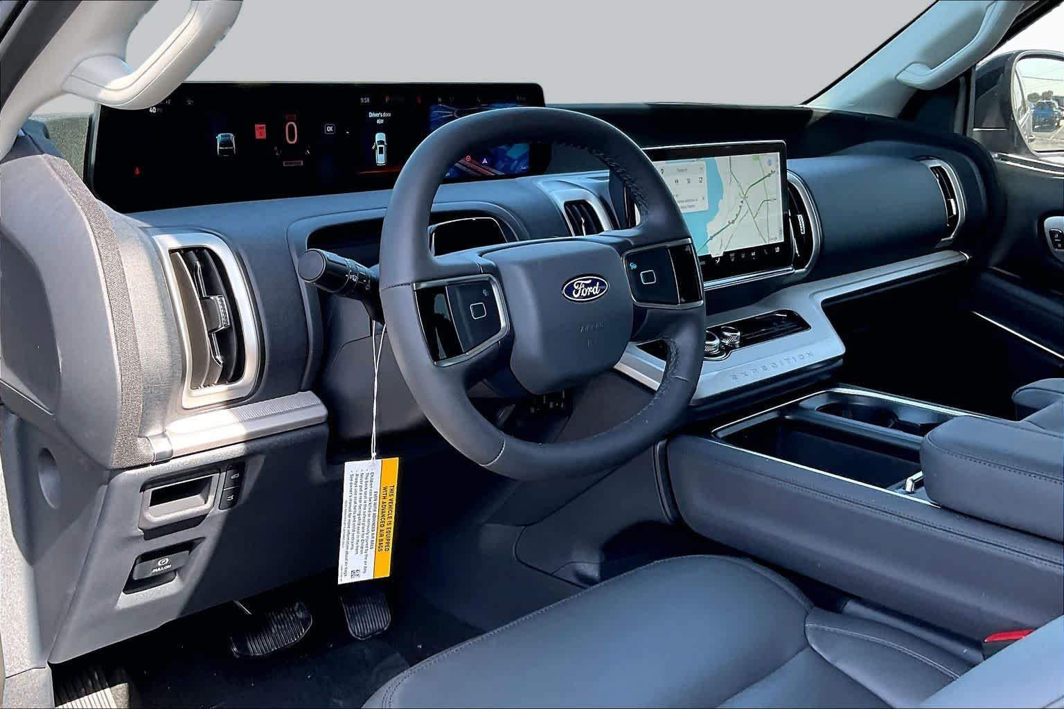 New 2027 Agate Black Metallic Ford MAX Active image 6
