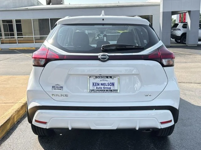 Used 2023 White Nissan SV image 8