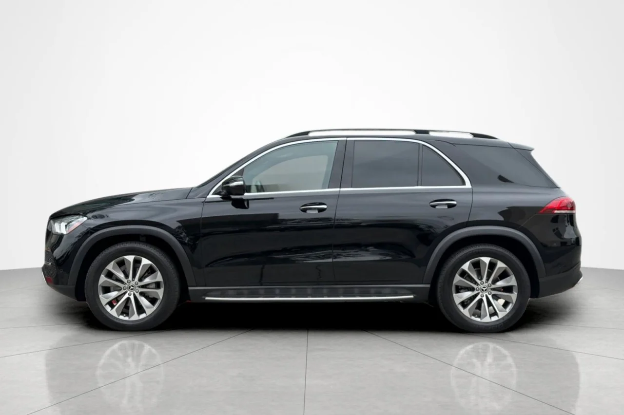 Used 2020 Black Mercedes-Benz GLE 350 image 2
