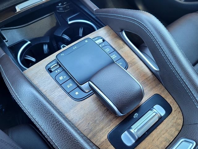 Used 2022  Mercedes-Benz GLS 450 image 17