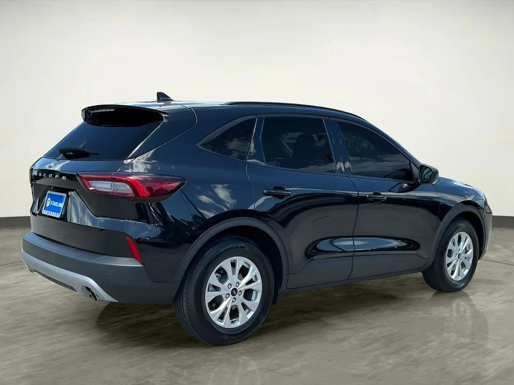 Used 2025 Black Ford Active image 8