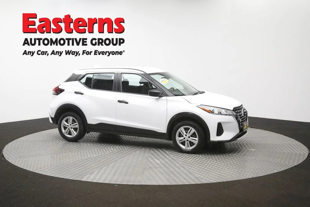 Used 2024 White Nissan S image 46