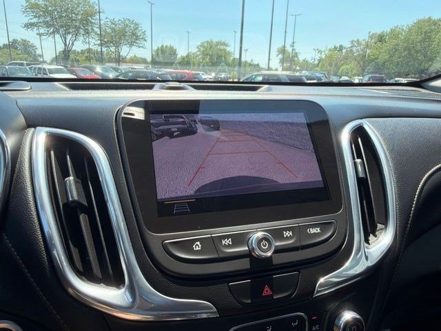 Used 2020 Nightfall Gray Metallic Chevrolet Premier image 31