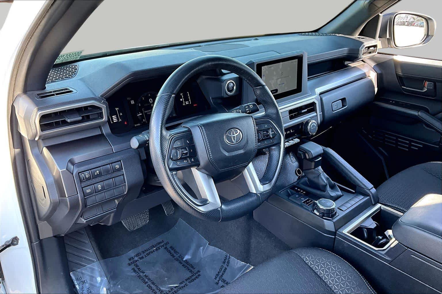 Certified Used 2025 Ice Cap Toyota SR5 image 17