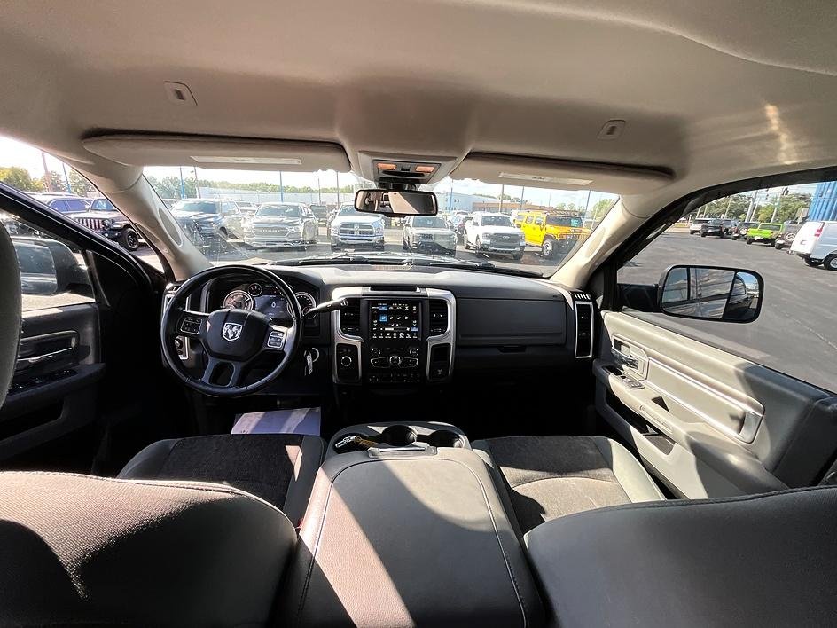 Used 2017 Black Ram SLT image 41