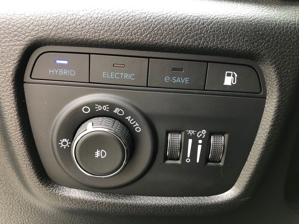 New 2024 White Jeep 4xe image 14